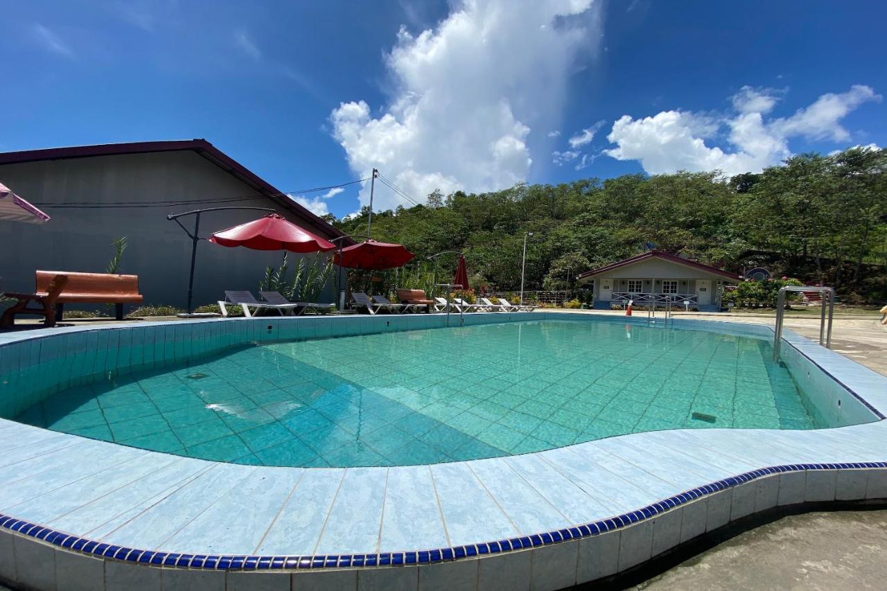 Spot On 90279 Kinomulok Garden Ξενοδοχείο Ranau Εξωτερικό φωτογραφία